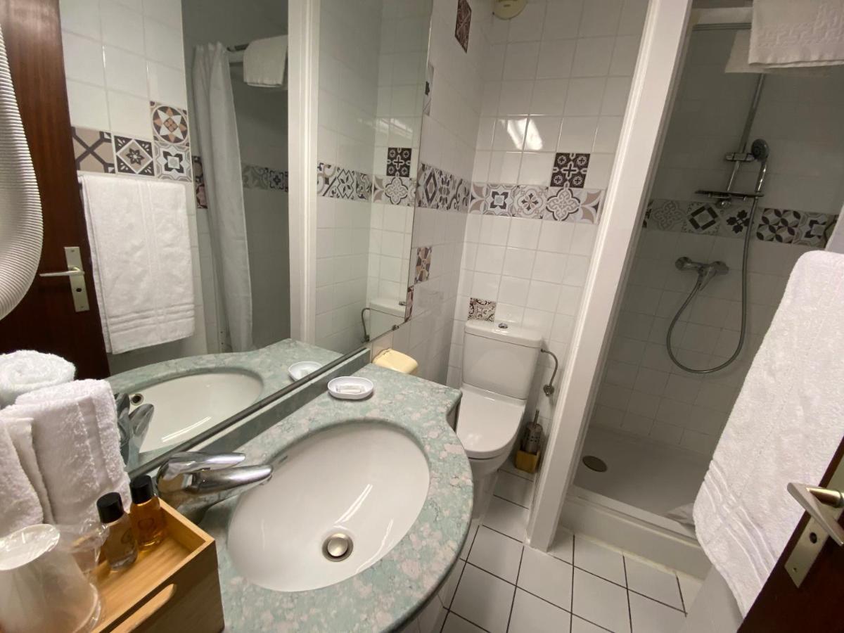Savoie Hotel Aux Portes De Geneve Сен-Жульен-ан-Женевуа Экстерьер фото